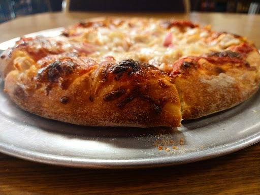 Knock Out Pizza